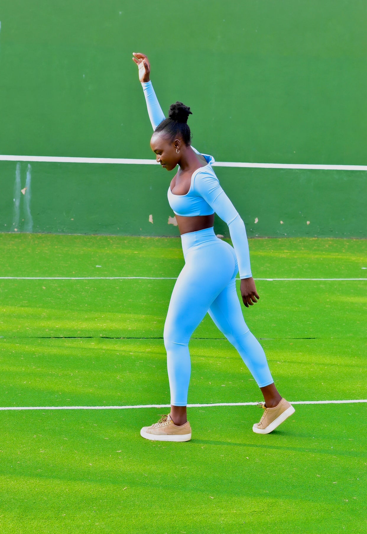 Seamless Long Sleeved Crop top with Leggings