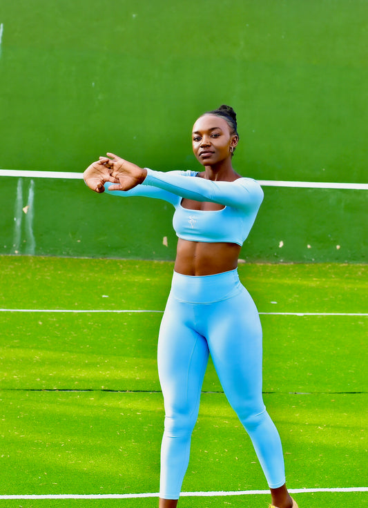 Seamless Long Sleeved Crop top with Leggings